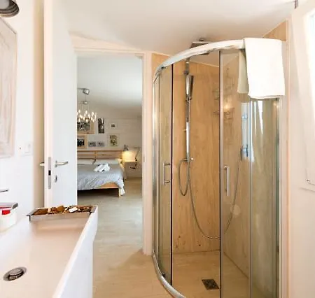 Bed & Breakfast Like At 3*