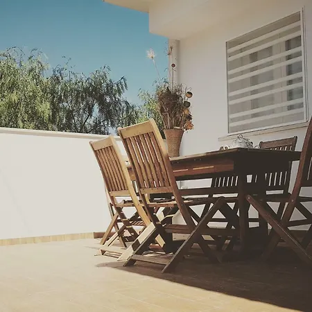 Like At Bed & Breakfast 3*